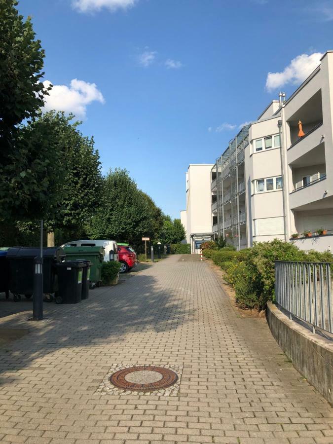 Parkplatz Und Balkon - Burberg'S Heimathafen In Вісбаден Екстер'єр фото